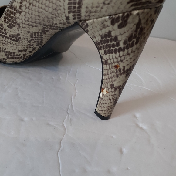 Sold Out Not For Sale - Picture 3 of 14